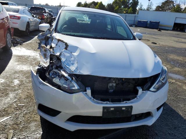 3N1AB7AP0JL627582 - 2018 NISSAN SENTRA S WHITE photo 5