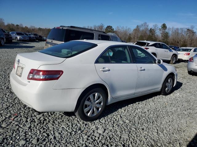 4T1BF3EK6BU585869 - 2011 TOYOTA CAMRY BASE WHITE photo 3