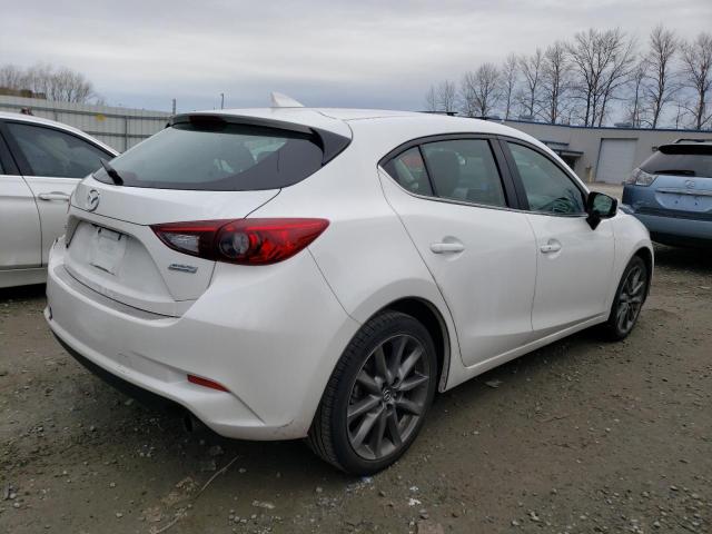 3MZBN1L39JM199518 - 2018 MAZDA 3 TOURING WHITE photo 3