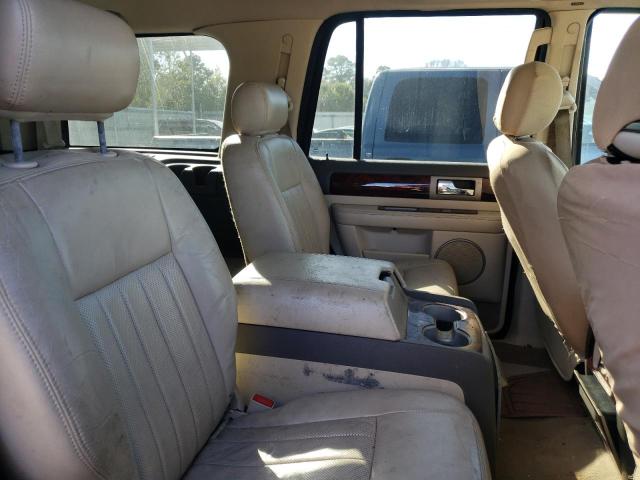 5LMFU27R24LJ28090 - 2004 LINCOLN NAVIGATOR 黑色 照片 11