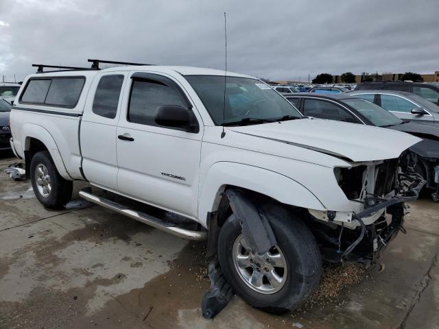 5TETU62N56Z165659 - 2006 TOYOTA TACOMA PRERUNNER ACCESS CAB WHITE photo 4