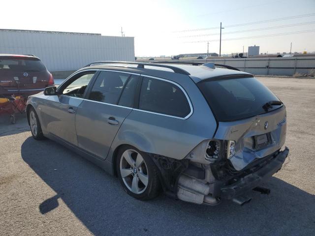 WBANN73587CN03921 - 2007 BMW 530 XIT GRAY photo 2
