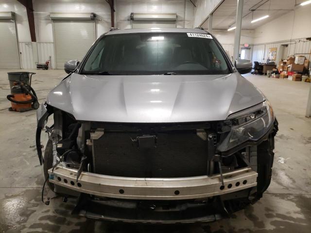 5FNYF6H27MB004578 - 2021 HONDA PILOT SE SILVER photo 5