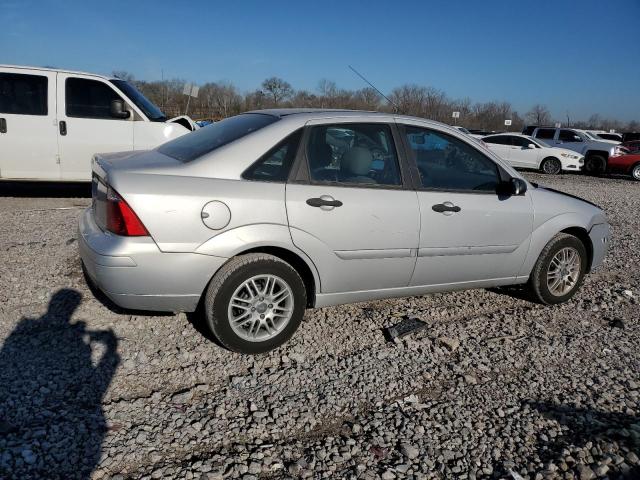 1FAFP34N97W251383 - 2007 FORD FOCUS ZX4 SILVER photo 3