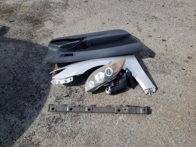 JTKDE167280237185 - 2008 TOYOTA SCION TC 银色 照片 12