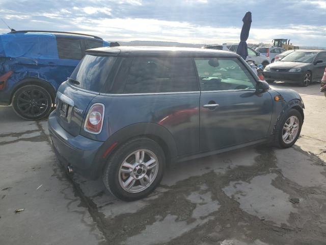 WMWSU3C50BT095356 - 2011 MINI COOPER BLUE photo 3