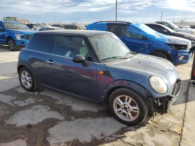 WMWSU3C50BT095356 - 2011 MINI COOPER BLUE photo 4