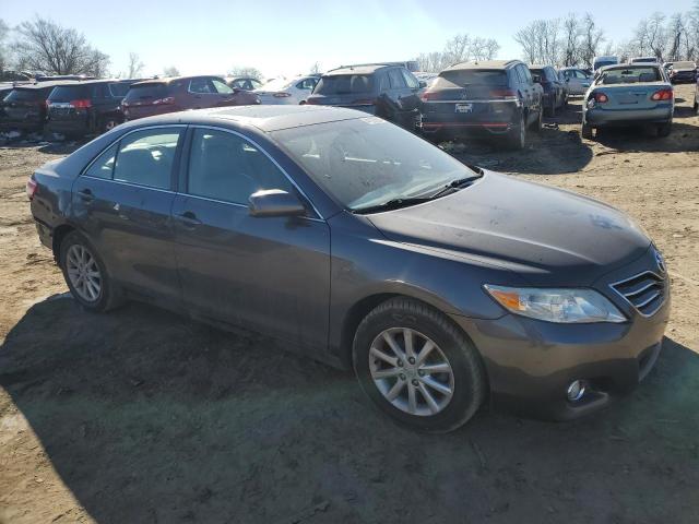 4T1BF3EKXBU763783 - 2011 TOYOTA CAMRY BASE GRAY photo 4