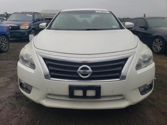 1N4AL3AP2DN568967 - 2013 NISSAN ALTIMA 2.5 WHITE photo 5