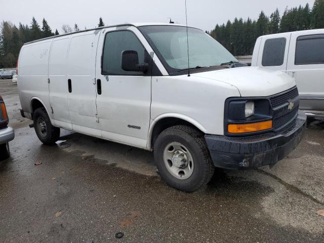 1GCGG25V861232049 - 2006 CHEVROLET EXPRESS G2 WHITE photo 4