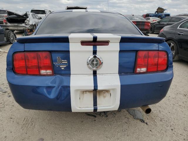 1ZVFT80N275275066 - 2007 FORD MUSTANG BLUE photo 6