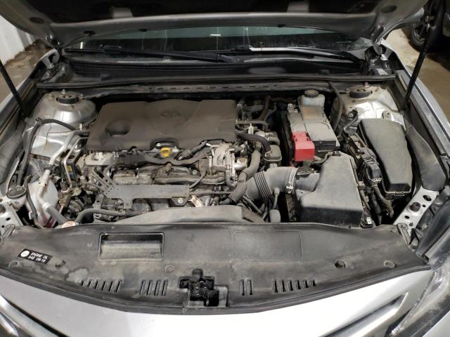 JTNB11HK2J3027150 - 2018 TOYOTA CAMRY L SILVER photo 11