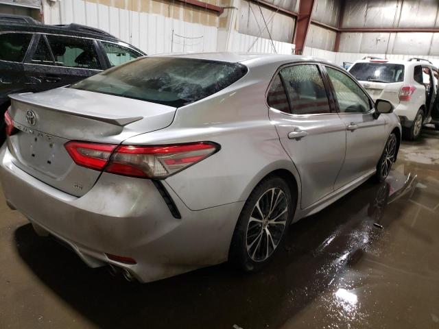 JTNB11HK2J3027150 - 2018 TOYOTA CAMRY L SILVER photo 3