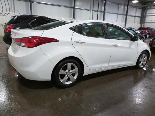 5NPDH4AE4DH213795 - 2013 HYUNDAI ELANTRA GLS WHITE photo 3