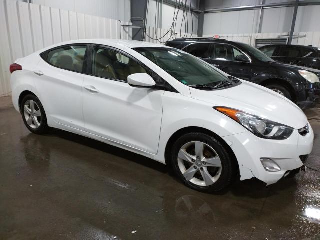 5NPDH4AE4DH213795 - 2013 HYUNDAI ELANTRA GLS WHITE photo 4