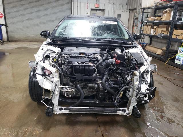 4T1B61HK8KU218536 - 2019 TOYOTA CAMRY XSE WHITE photo 5