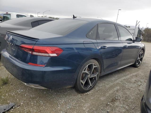 1VWMA7A35LC027663 - 2020 VOLKSWAGEN PASSAT R-LINE Blau Foto 3