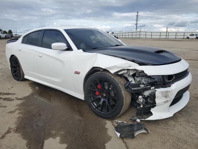 2C3CDXGJXLH166474 - 2020 DODGE CHARGER SCAT PACK WHITE photo 4