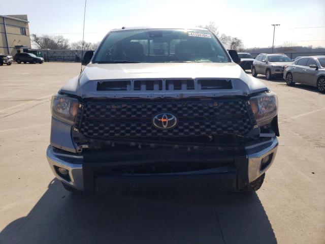 5TFUW5F14KX849149 - 2019 TOYOTA TUNDRA DOUBLE CAB SR/SR5 SILVER photo 5
