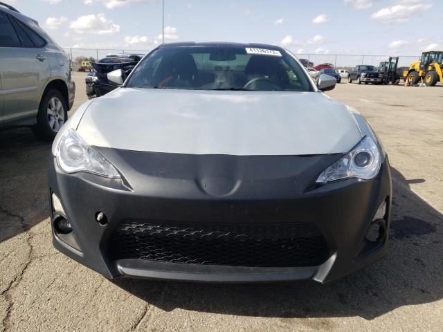 JF1ZNAA18D2731359 - 2013 TOYOTA SCION FR-S ვერცხლისფერი ფოტო 5