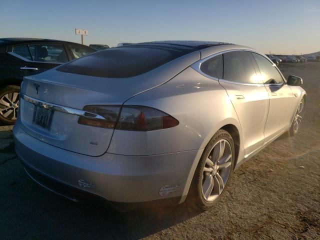 5YJSA1CN4DFP06088 - 2013 TESLA MODEL S Արծաթագույն լուսանկար 3