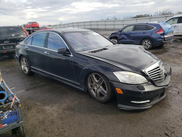 WDDNG9EB8DA499989 - 2013 MERCEDES-BENZ S 550 4MATIC BLACK photo 4