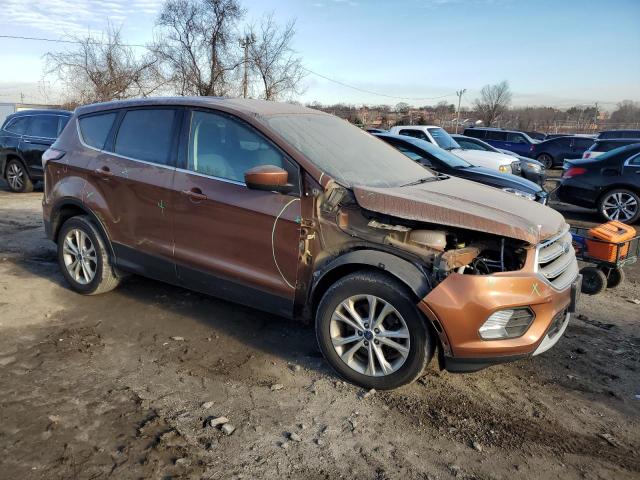 1FMCU9GDXHUD71021 - 2017 FORD ESCAPE SE BROWN photo 4