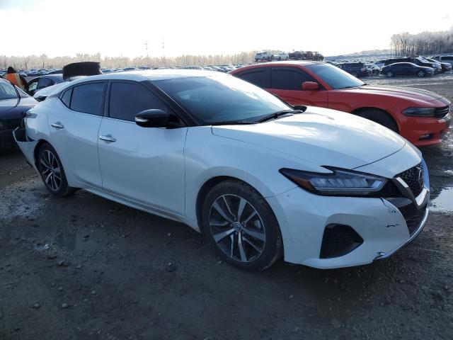 1N4AA6CV8MC515561 - 2021 NISSAN MAXIMA SV WHITE photo 4