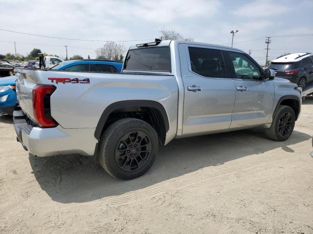 5TFJA5DB5PX103135 - 2023 TOYOTA TUNDRA CREWMAX LIMITED SILVER photo 3