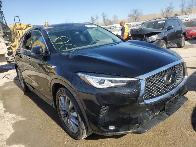 3PCAJ5M36KF112907 - 2019 INFINITI QX50 ESSENTIAL BLACK photo 4