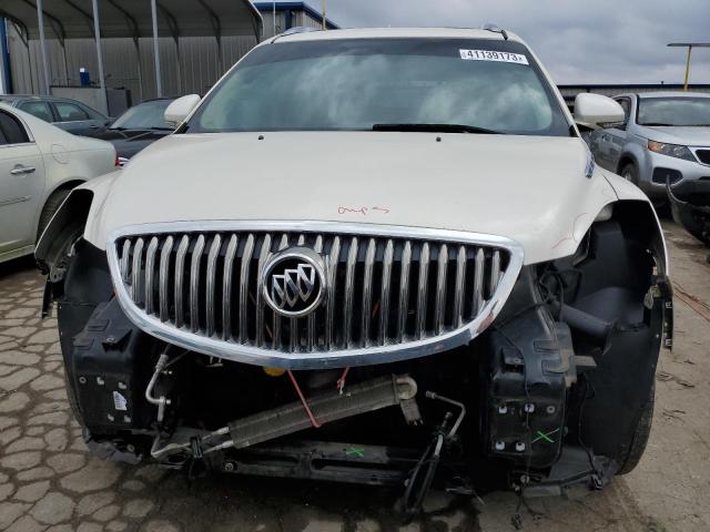 5GAKRCED5BJ220485 - 2011 BUICK ENCLAVE CXL WHITE photo 5