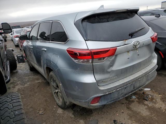 5TDBZRFH3KS989430 - 2019 TOYOTA HIGHLANDER LE SILVER photo 2