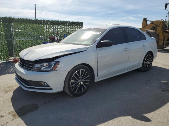 3VWD17AJ2GM417431 - 2016 VOLKSWAGEN JETTA SPORT WHITE photo 1