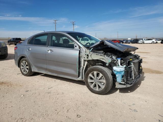 3KPA24AD0PE585381 - 2023 KIA RIO LX SILVER photo 4