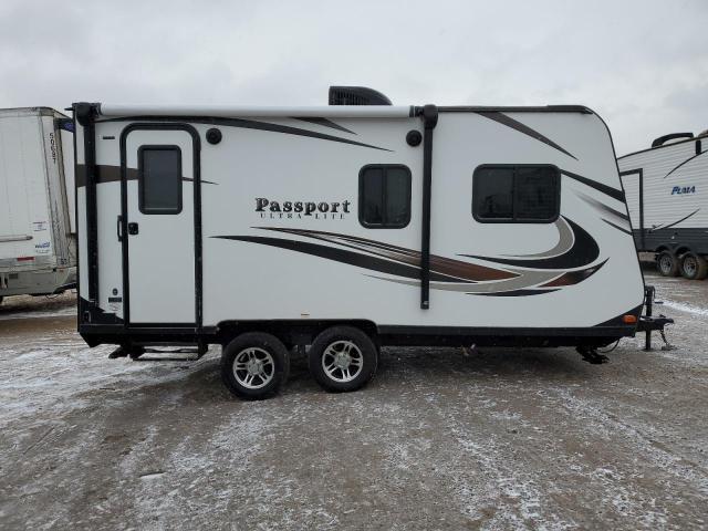 4YDT17123JK411849 - 2018 KEYSTONE PASSPORT TWO TONE photo 9