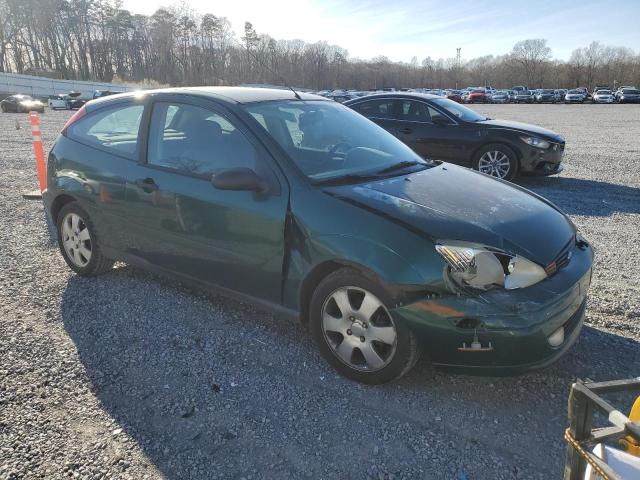 3FAFP31301R190650 - 2001 FORD FOCUS ZX3 GREEN photo 4