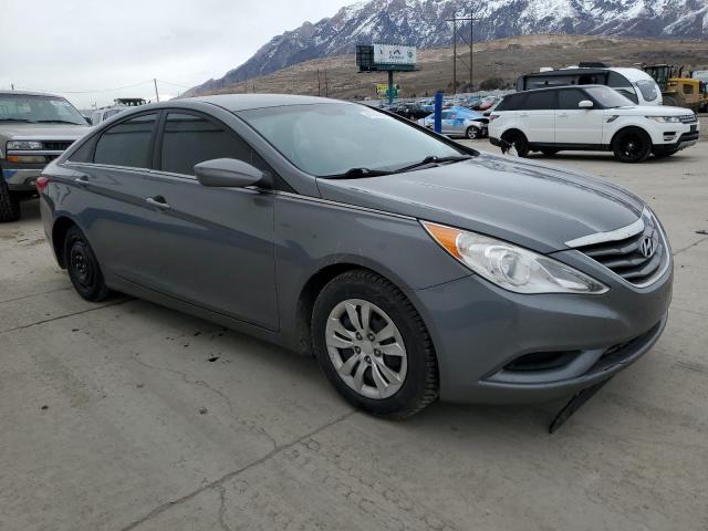 5NPEB4AC2DH606067 - 2013 HYUNDAI SONATA GLS GRAY photo 4