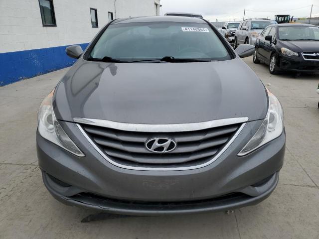 5NPEB4AC2DH606067 - 2013 HYUNDAI SONATA GLS GRAY photo 5