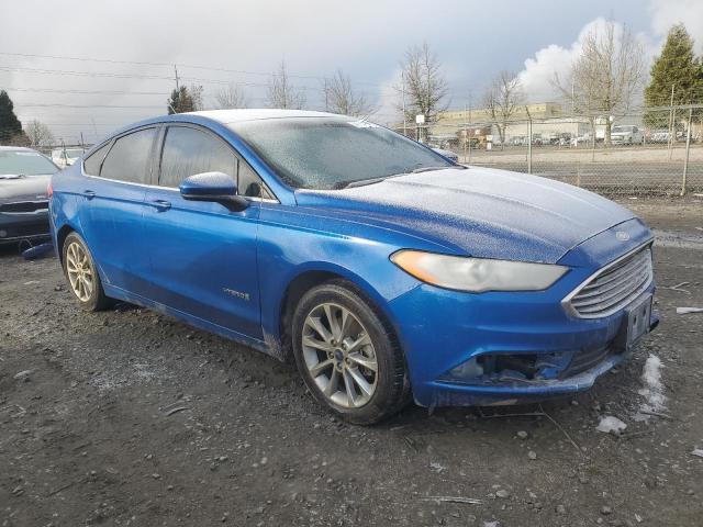 3FA6P0LU9HR248334 - 2017 FORD FUSION SE HYBRID BLUE photo 4