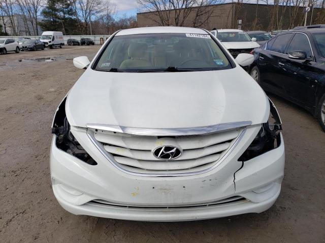 5NPEB4AC4DH804813 - 2013 HYUNDAI SONATA GLS WHITE photo 5