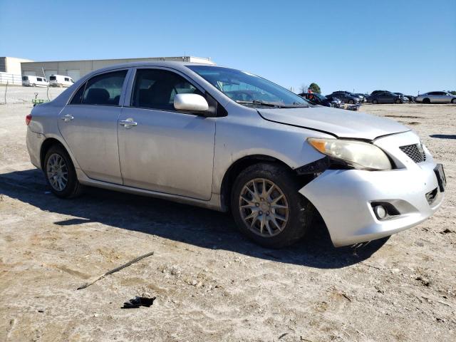1NXBU4EE0AZ371125 - 2010 TOYOTA COROLLA BASE SILVER photo 4