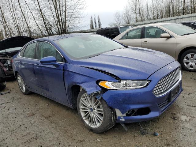 3FA6P0H91ER178246 - 2014 FORD FUSION SE BLUE photo 4