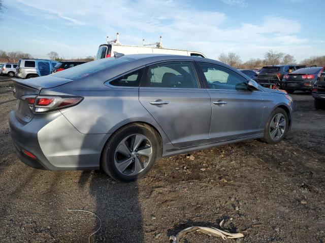 KMHE34L16GA009973 - 2016 HYUNDAI SONATA HYBRID GRAY photo 3