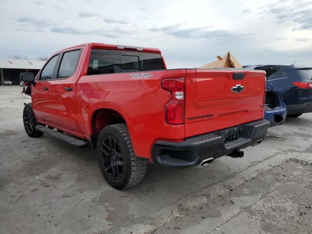 3GCPYFEL9NG116457 - 2022 CHEVROLET SILVERADO K1500 LT TRAIL BOSS RED photo 2