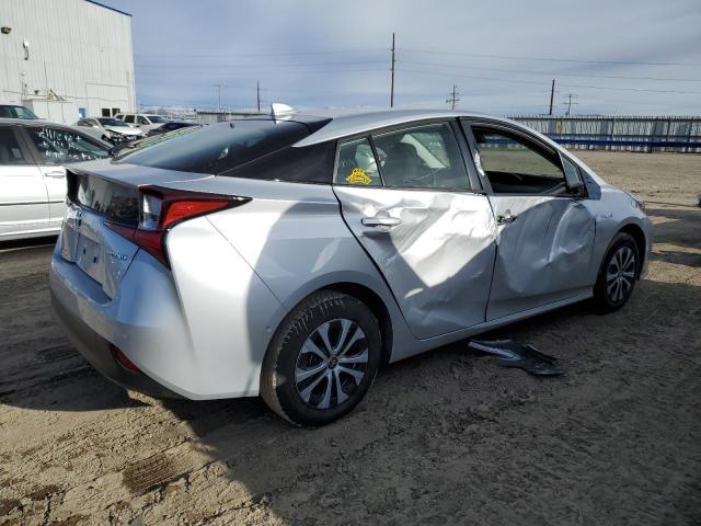 JTDL9RFU1L3019371 - 2020 TOYOTA PRIUS LE SILVER photo 3