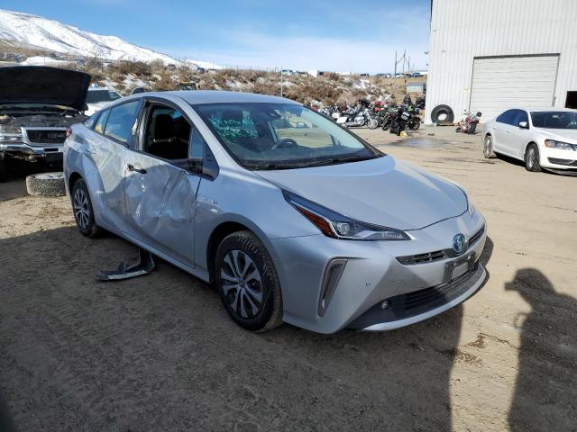 JTDL9RFU1L3019371 - 2020 TOYOTA PRIUS LE SILVER photo 4