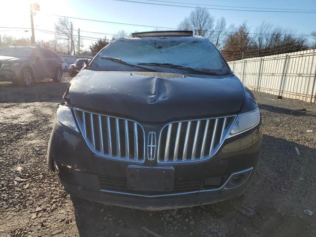 2LMDJ8JK8EBL14675 - 2014 LINCOLN MKX BLACK photo 5