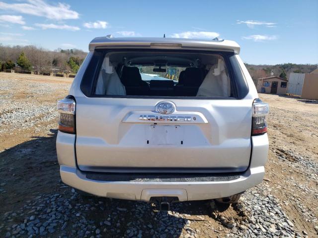 JTEBU5JR7G5343033 - 2016 TOYOTA 4RUNNER SR5/SR5 PREMIUM 银色 照片 6