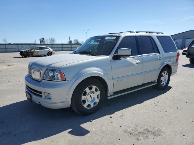 5LMFU27516LJ21244 - 2006 LINCOLN NAVIGATOR 白色 照片 1