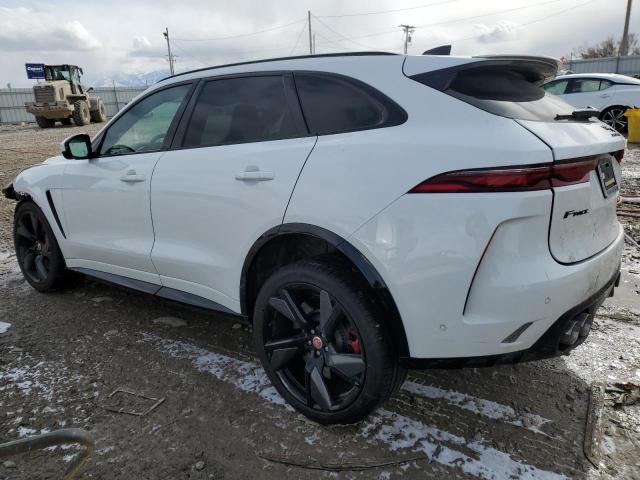 SADCZ2EE0NA700030 - 2022 JAGUAR F-PACE SVR WHITE photo 2